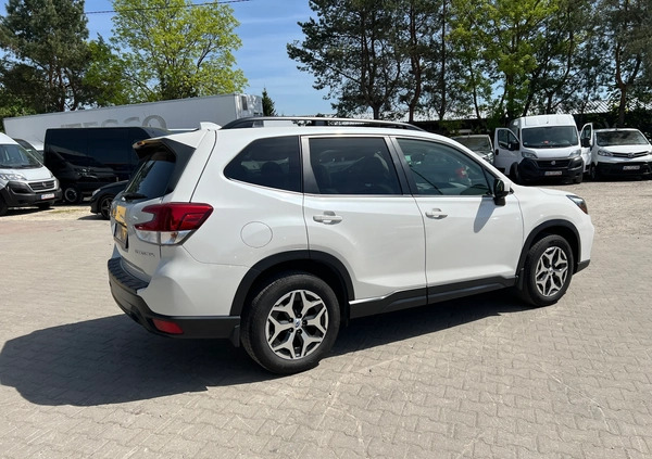 Subaru Forester cena 104900 przebieg: 48677, rok produkcji 2019 z Mrocza małe 352